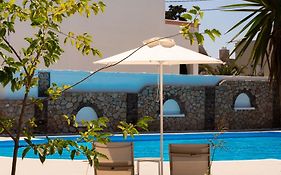 Albatros Hotel